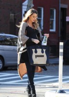 /album/idee-de-look1/blake-lively-enceinte-nous-propose-un-look-jpg/